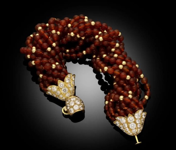 Van Cleef & Arpels Vintage Carnelian